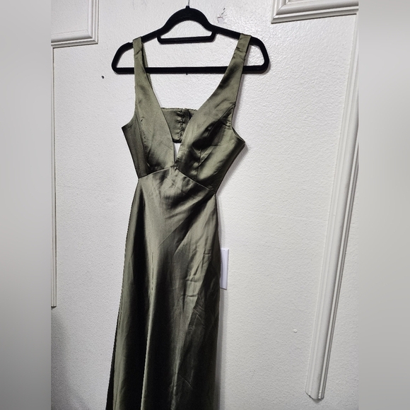 Lulus Unmatched Elegance Olive Satin Sleeveless Midi Dress S Wedding Party Prom - Picture 7 of 9
